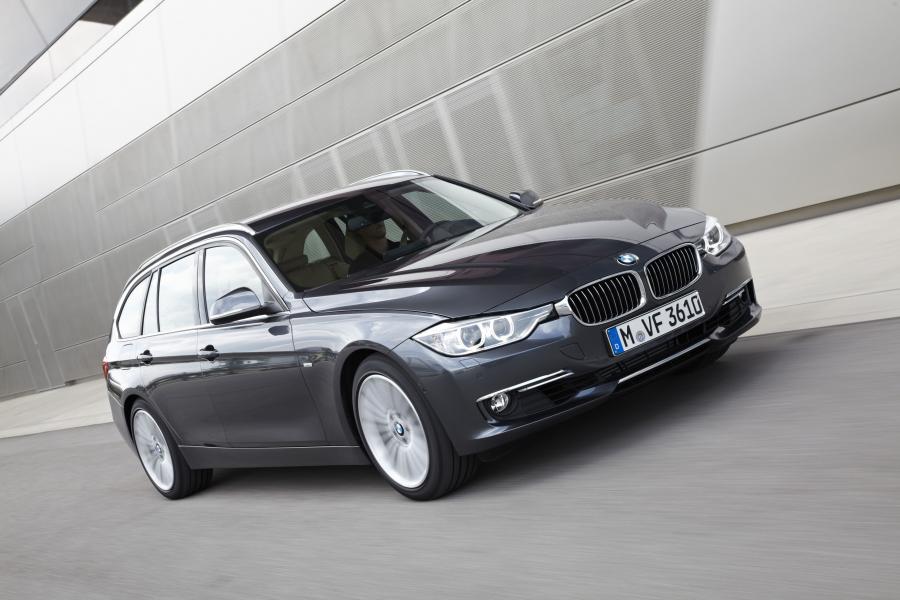  BMW 328i Touring Luxury 2012 года  (фото 110 из 200)